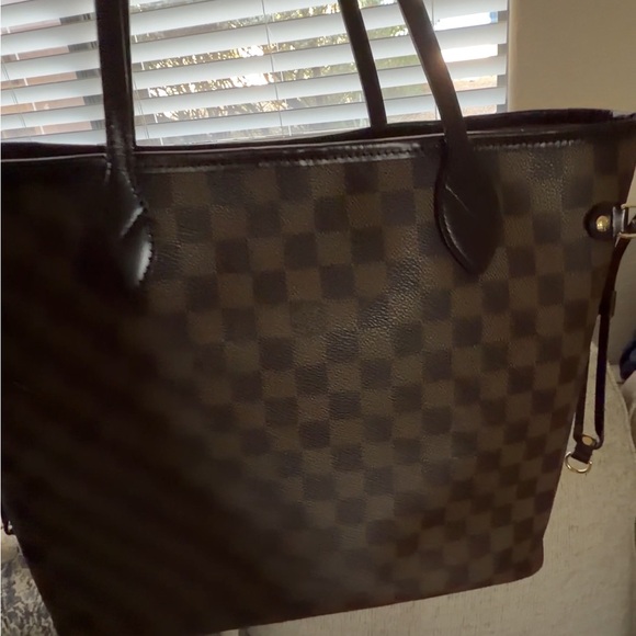 Authentic Neverfull MM - Picture 9 of 9